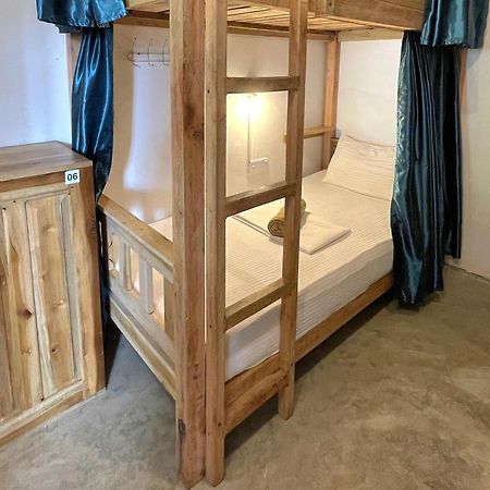Agra Arugambay Hostel Arugam Bay Luaran gambar