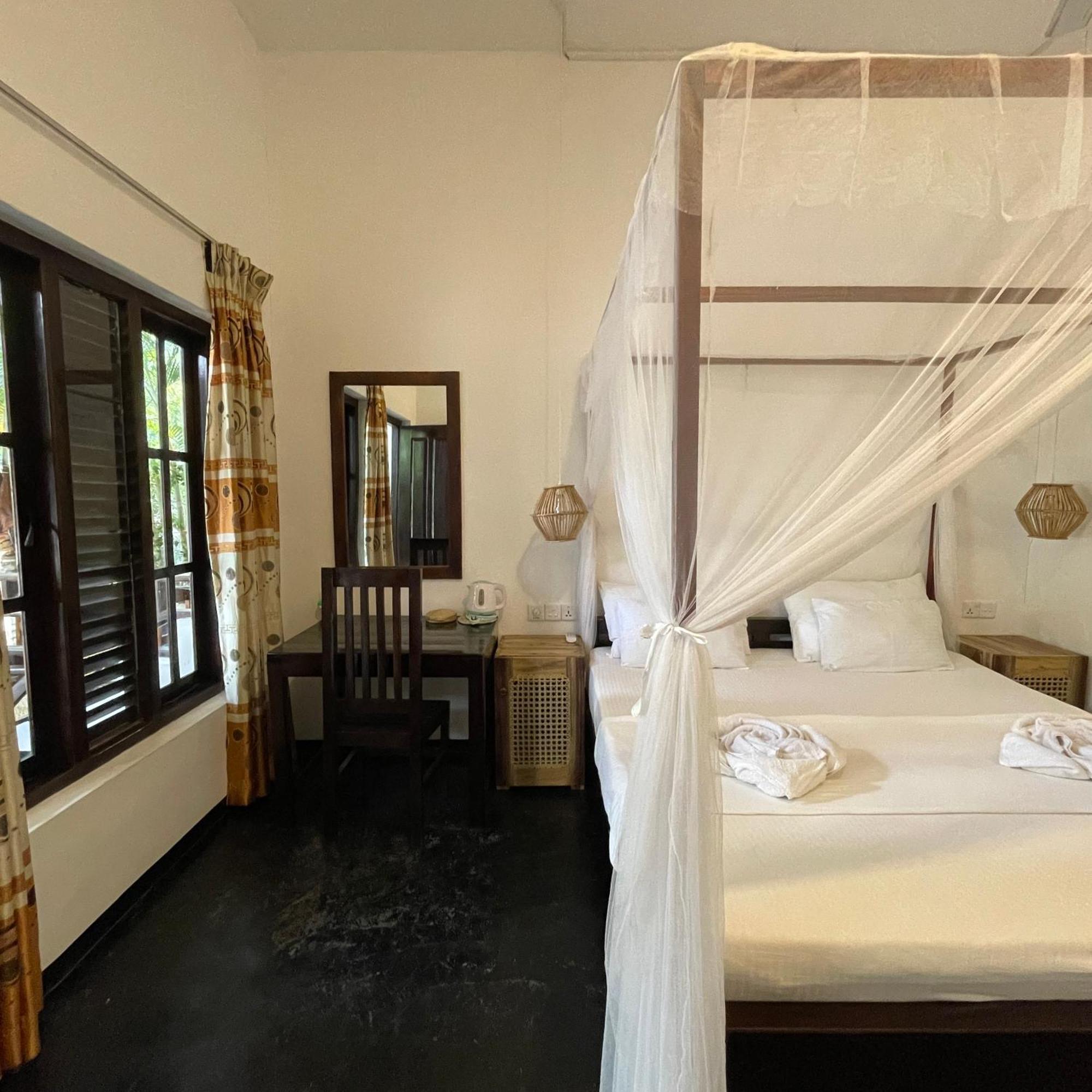 Agra Arugambay Hostel Arugam Bay Luaran gambar